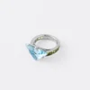 Couleur Vivante Solitaire Ring – White Gold with Aquamarine and Peridot