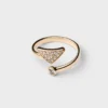Eternal Gold Contraria Ring in Yellow Gold with Diamonds