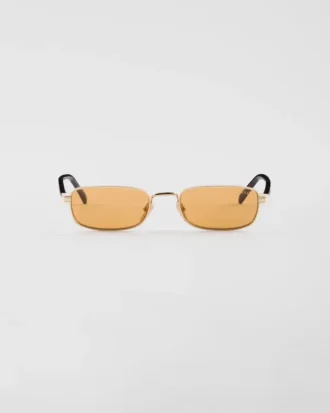 Sunglasses with the Iconic Metal Plaque