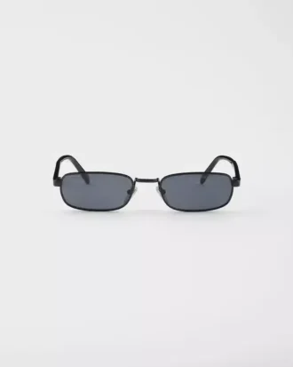 Sunglasses with the Iconic Metal Plaque