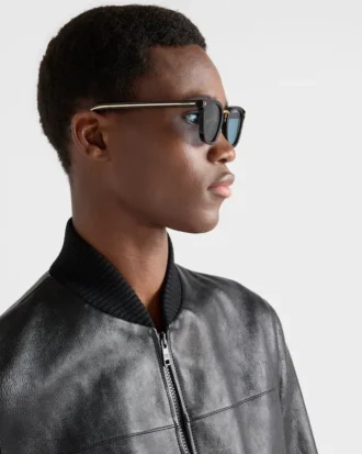 Sunglasses with the Iconic Metal Plaque