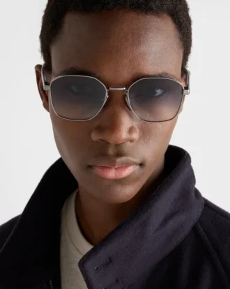 Sunglasses with the Iconic Metal Plaque